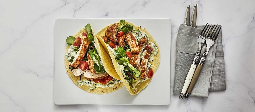tomato-pesto-chicken-flatbread_0-1.jpg?w=1024&h=450&scale tomato-pesto-chicken-flatbread_0-1.jpg?w=1024&h=450&scale
