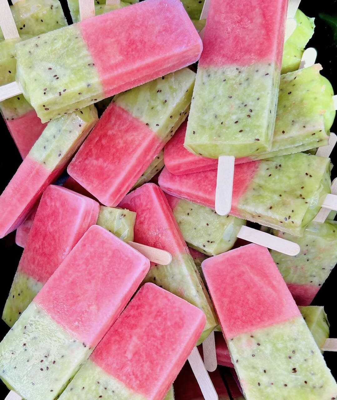 watermelon-kiwi_paletas.jpeg?w=863&h=1024&scale
